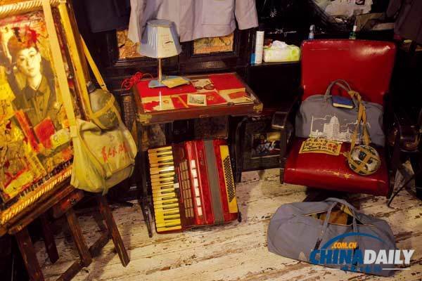 八零后女孩辦老上海懷舊博物館