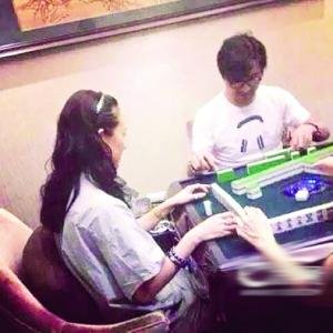 ݳ(hu)ʮ犱 ȫ(chng)R