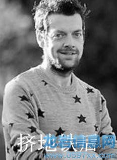 擠的不是地鐵,是寂寞。關于擠地鐵的日常。