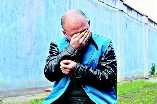 男子為還賭債9.5萬賣掉兒子 警方千里救男嬰